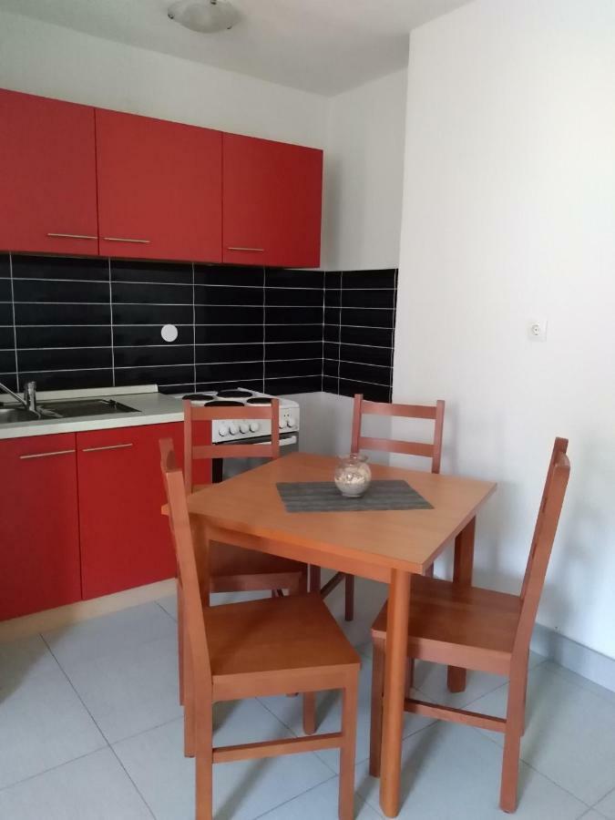 Apartman Lilly 洛夫兰 外观 照片