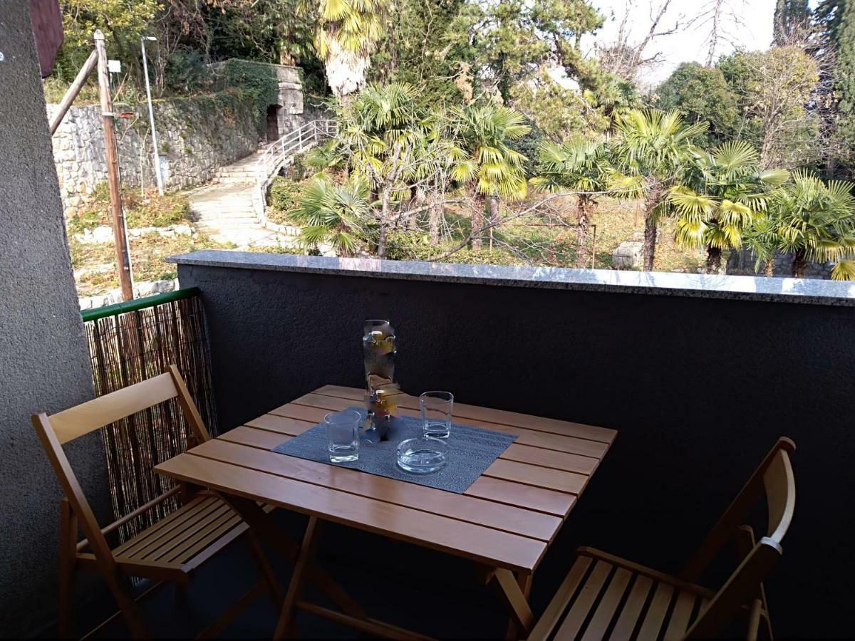 Apartman Lilly 洛夫兰 外观 照片