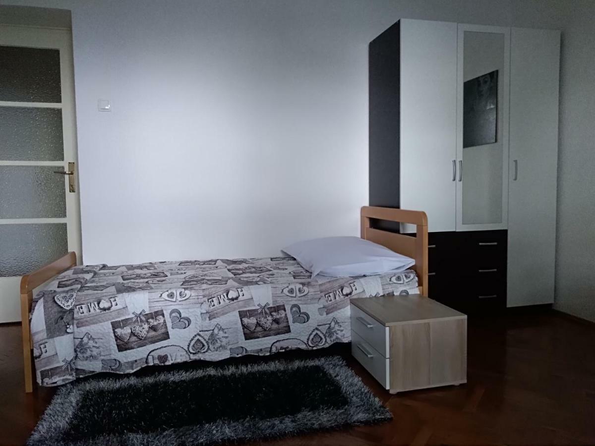 Apartman Lilly 洛夫兰 外观 照片