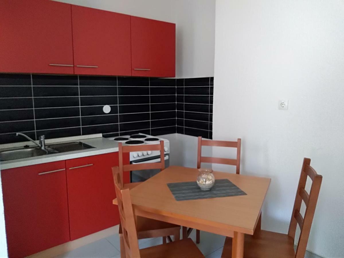 Apartman Lilly 洛夫兰 外观 照片