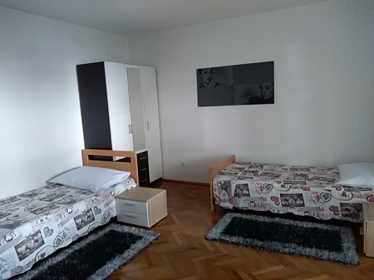 Apartman Lilly 洛夫兰 外观 照片